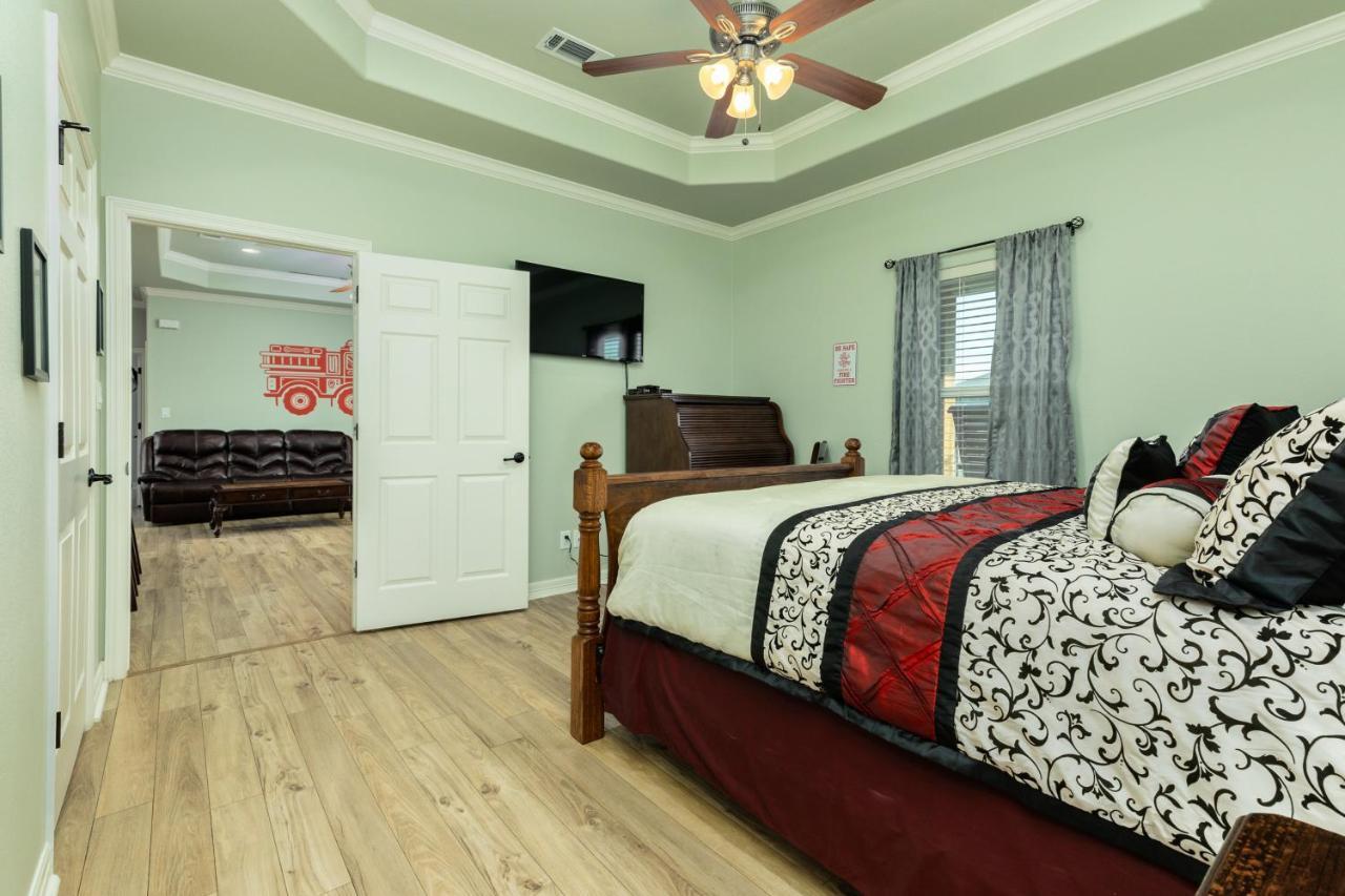 The Firehouse Villa Bolivar Peninsula ภายนอก รูปภาพ